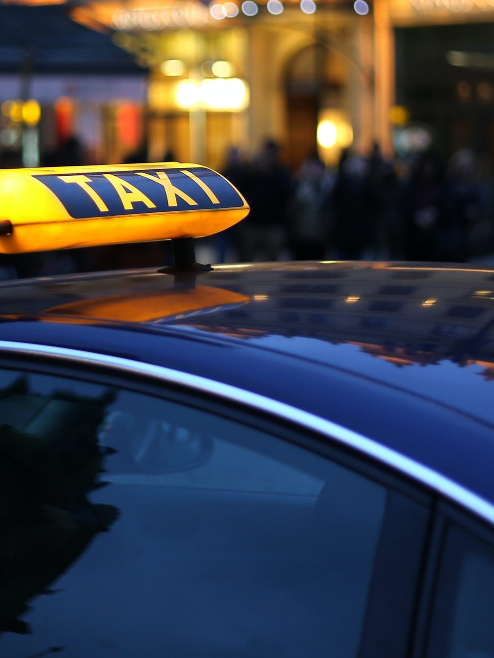 taxi-sign-at-night.jpg taxi-sign-at-night.jpg